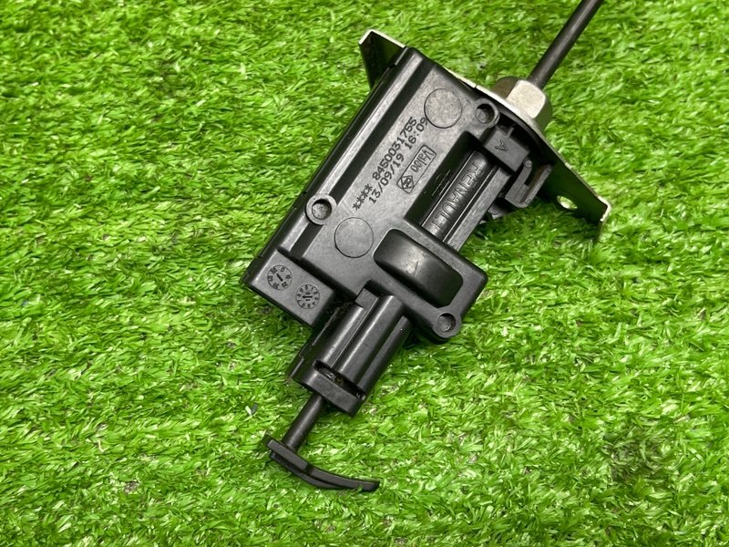 Активатор лючка бензобака, 2000 рублей, Москва