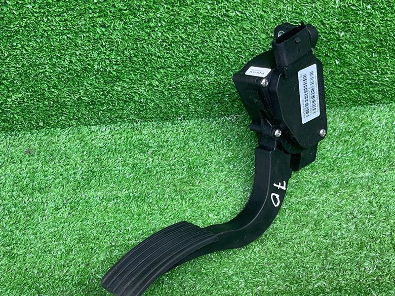 Педаль газа, 1100 рублей, Москва