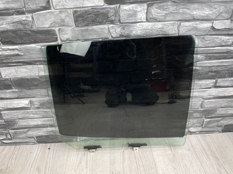 Стекло двери задней правой, 3500 рублей, Москва