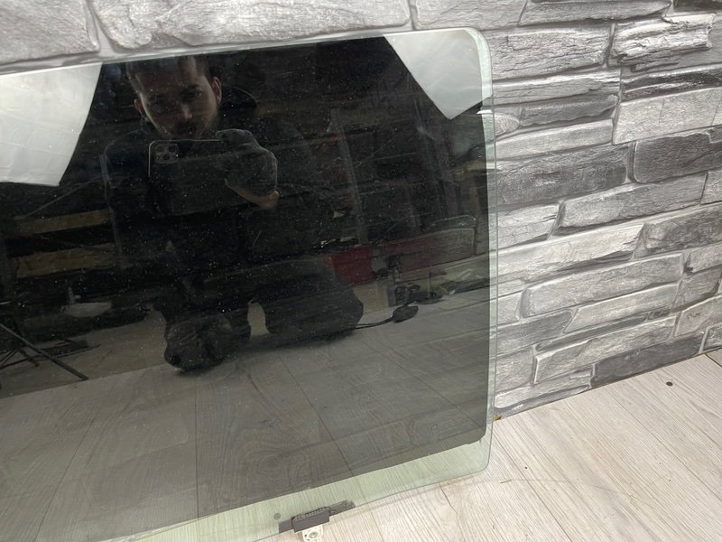 Стекло двери задней правой, 3500 рублей, Москва