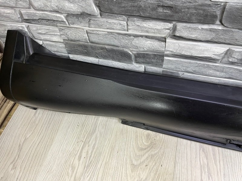 Накладка порога, 2000 рублей, Москва