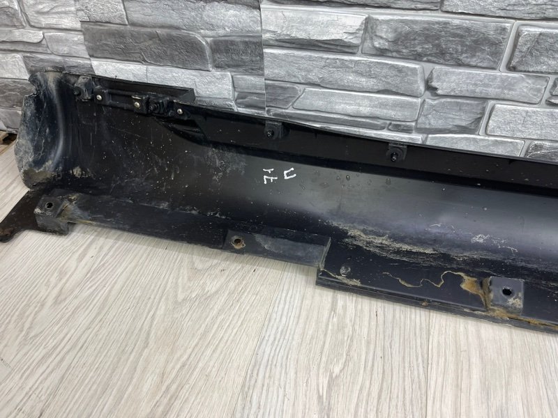 Накладка порога, 2000 рублей, Москва