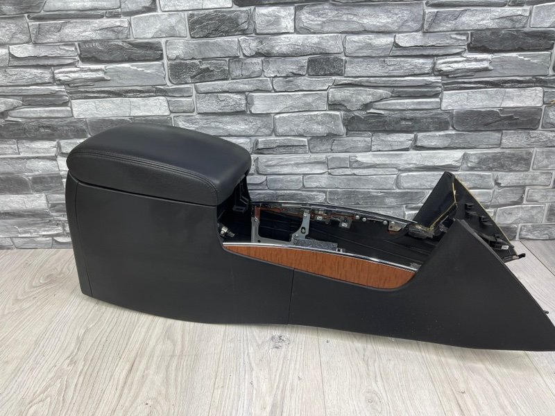 Подлокотник, 8000 рублей, Москва