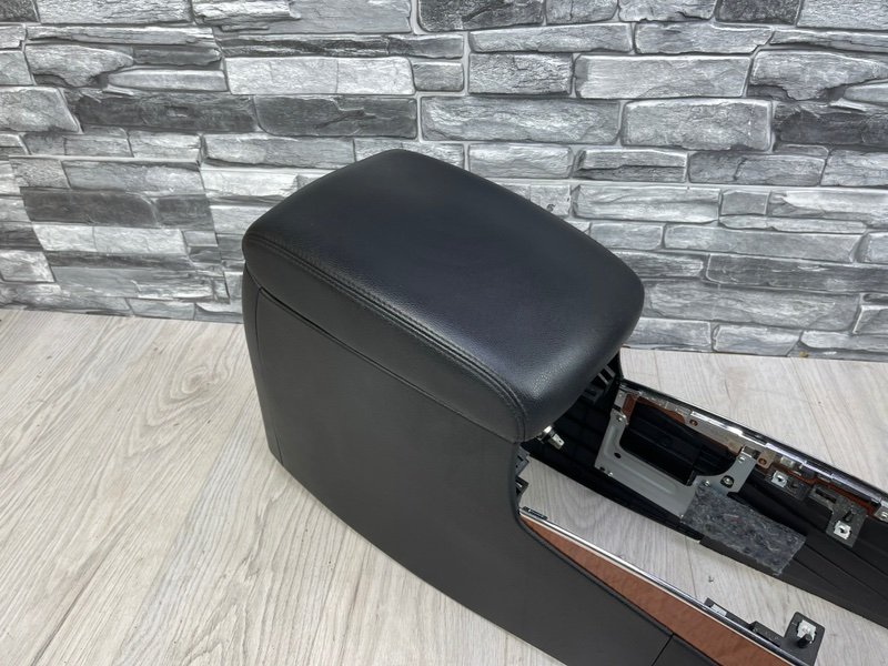 Подлокотник, 8000 рублей, Москва