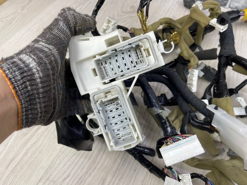 Проводка подторпедная, 10000 рублей, Москва