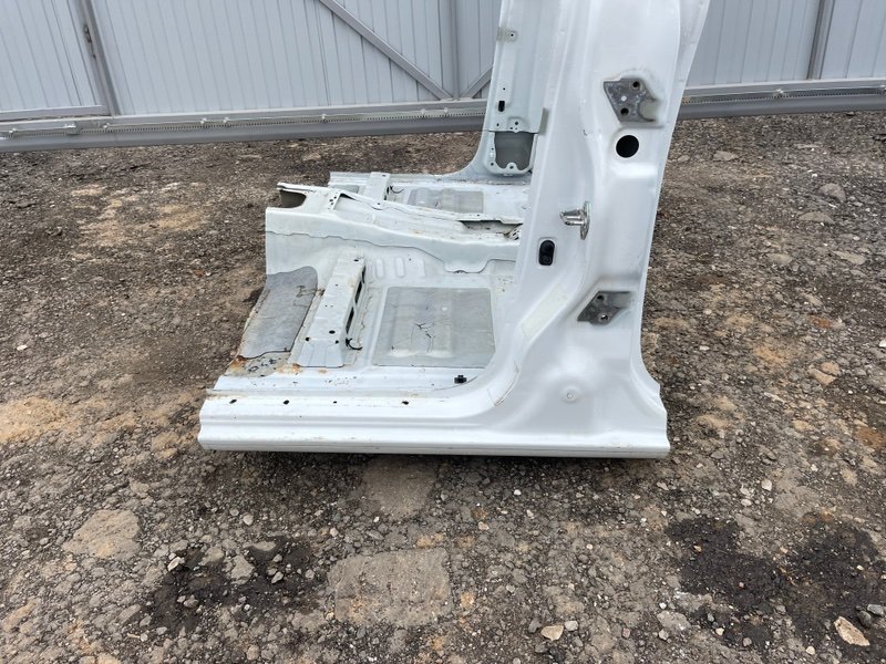 Центральная стойка кузова, 20000 рублей, Москва