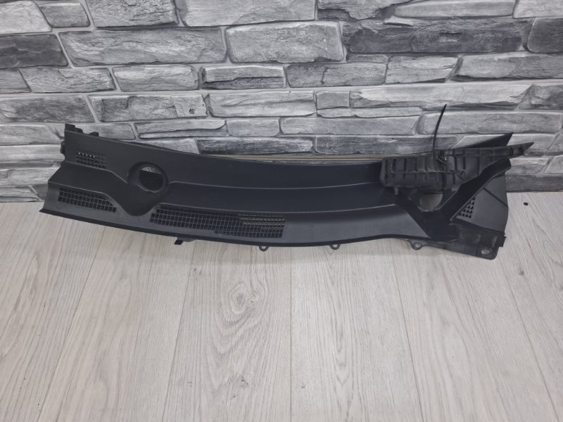 Планка под лобовое стекло, 1500 рублей, Москва