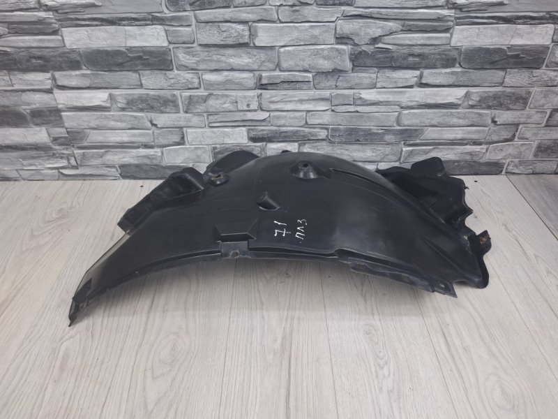 Подкрылок, 1500 рублей, Москва