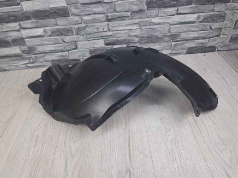 Подкрылок, 1500 рублей, Москва