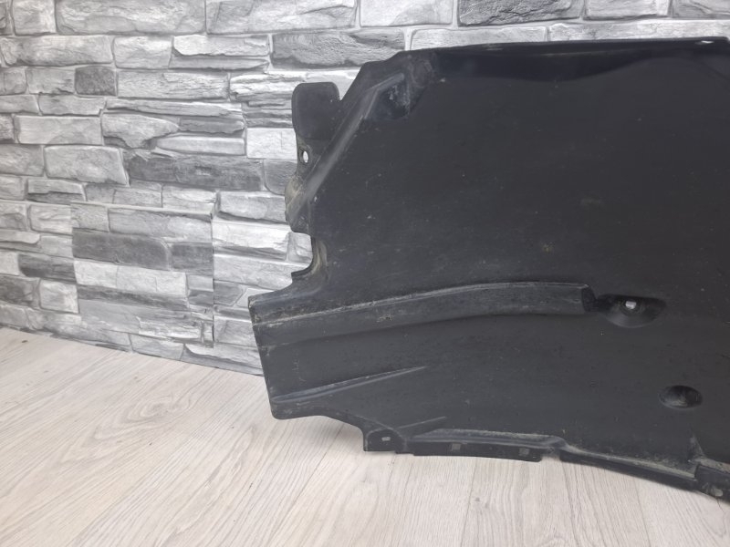 Подкрылок, 1500 рублей, Москва