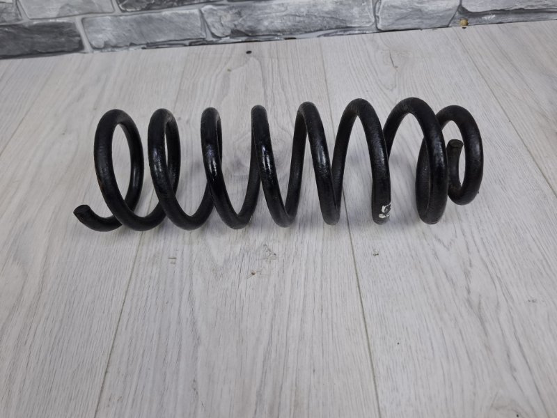 Пружина задняя, 1500 рублей, Москва