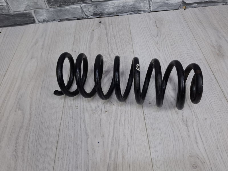 Пружина задняя, 1500 рублей, Москва