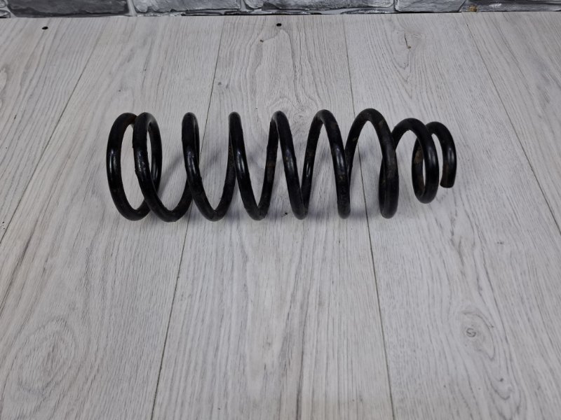 Пружина задняя, 1500 рублей, Москва