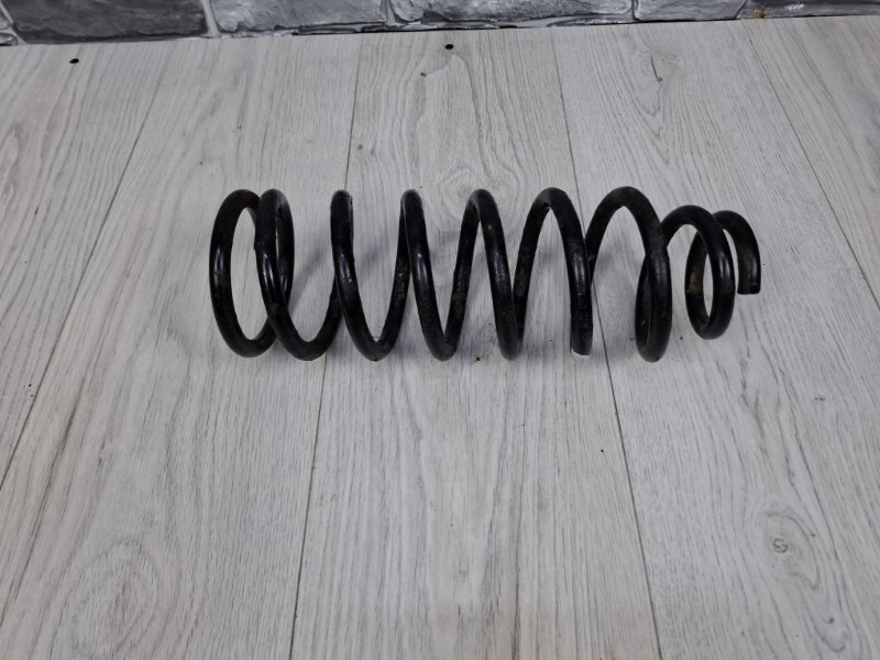 Пружина задняя, 1500 рублей, Москва