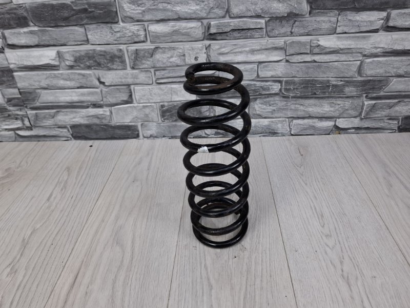 Пружина задняя, 1500 рублей, Москва