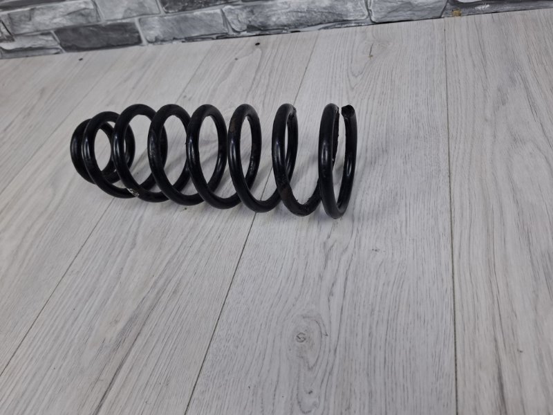 Пружина задняя, 1500 рублей, Москва