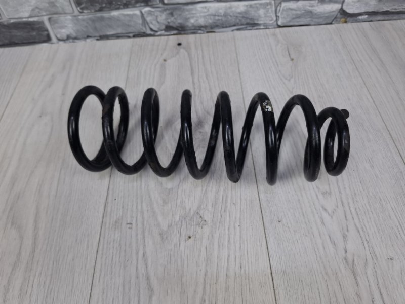 Пружина задняя, 1500 рублей, Москва