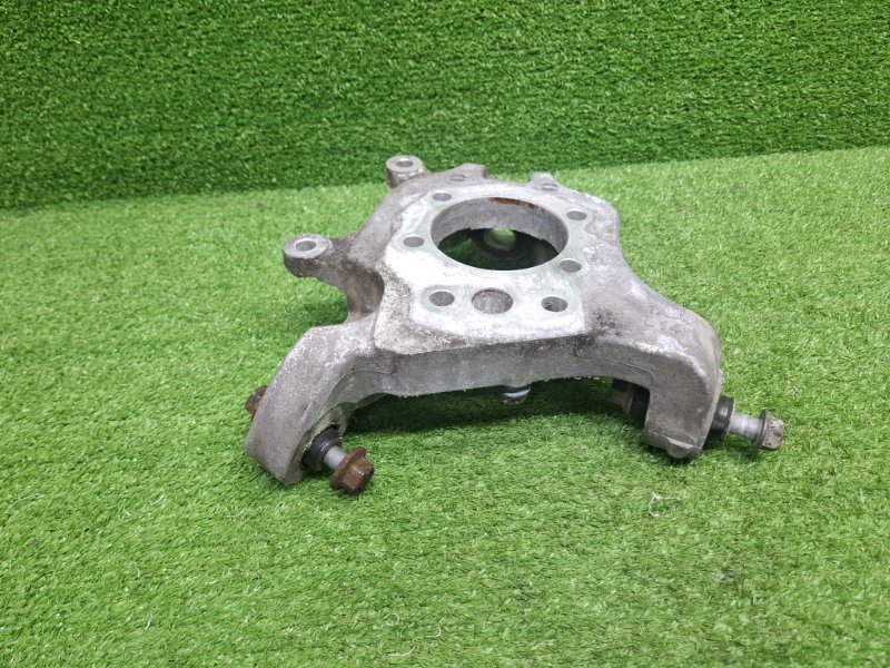 Кулак поворотный, 2500 рублей, Москва