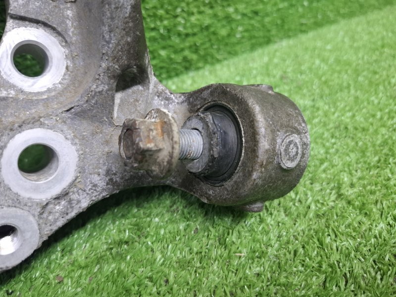 Кулак поворотный, 2500 рублей, Москва