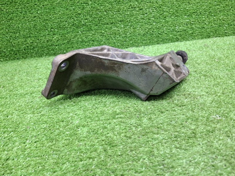 Кронштейн двигателя, 7000 рублей, Москва