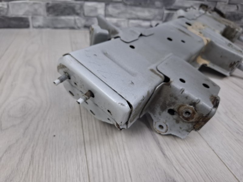 Лонжерон передний правый, 15000 рублей, Москва