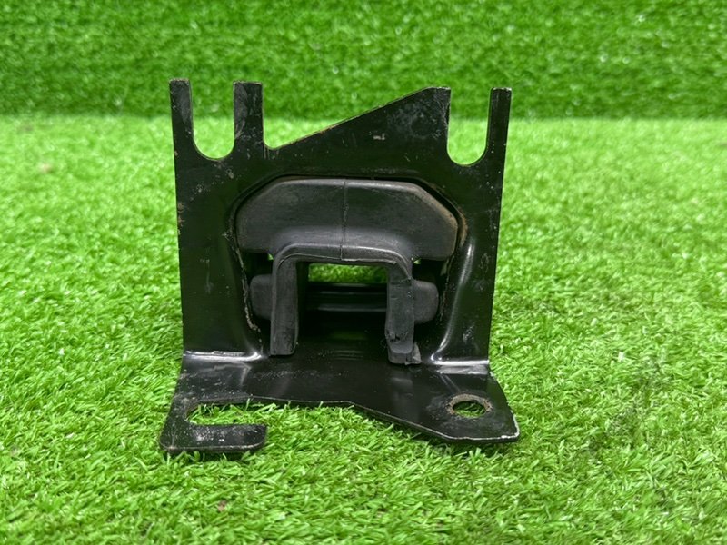 Опора двигателя, 1100 рублей, Москва