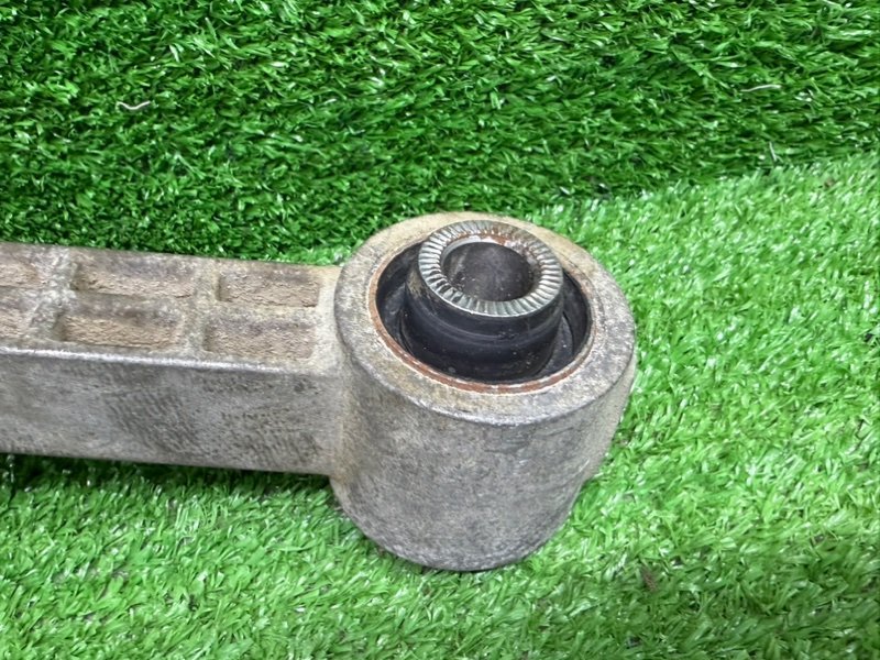 Опора двигателя, 1000 рублей, Москва