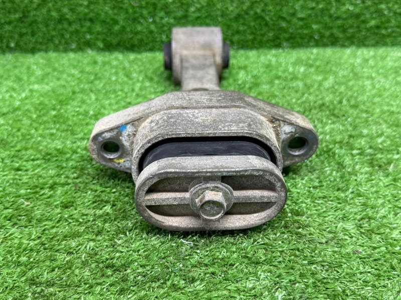 Опора двигателя, 1000 рублей, Москва