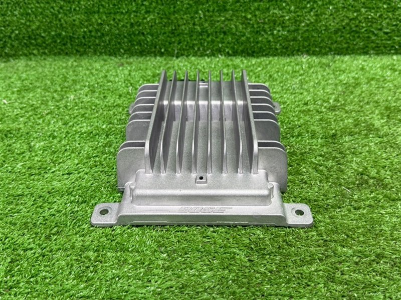 Усилитель акустической системы, 2000 рублей, Москва