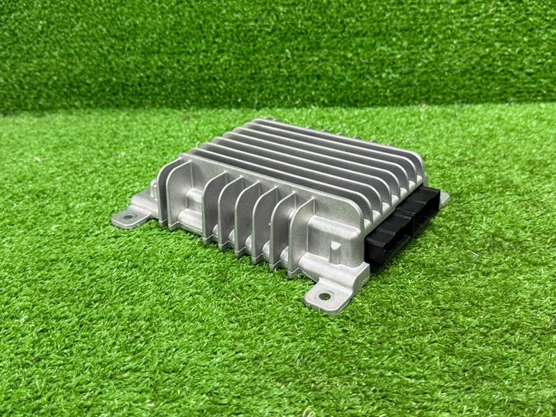 Усилитель акустической системы, 2000 рублей, Москва