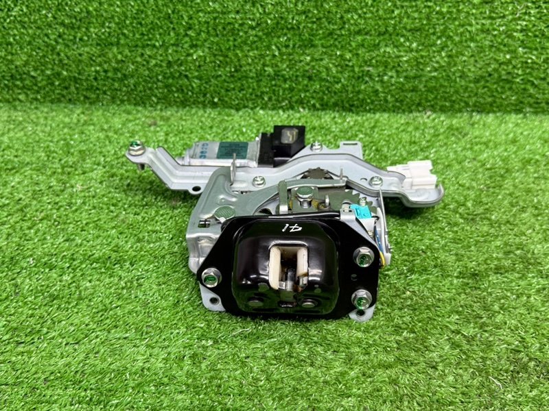 Замок багажника, 5000 рублей, Москва