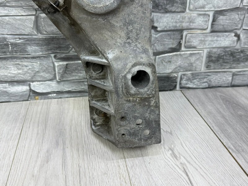 Балка подмоторная, 35000 рублей, Москва