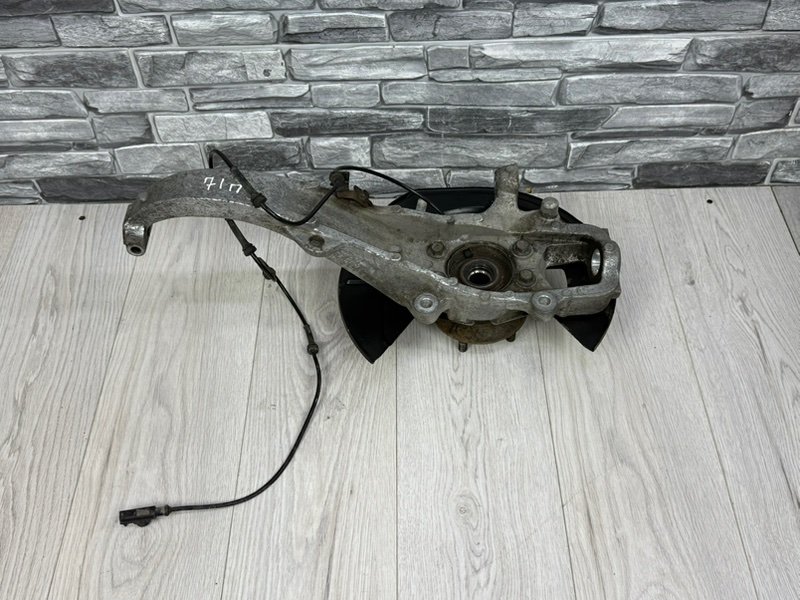 Кулак поворотный, 12000 рублей, Москва