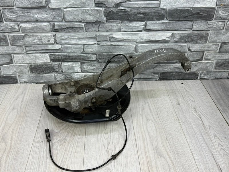 Кулак поворотный, 12000 рублей, Москва