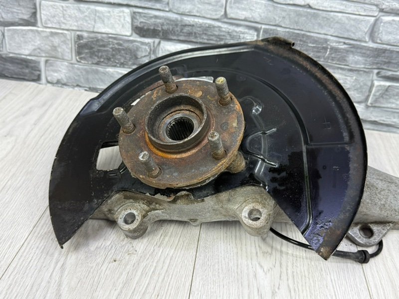 Кулак поворотный, 12000 рублей, Москва