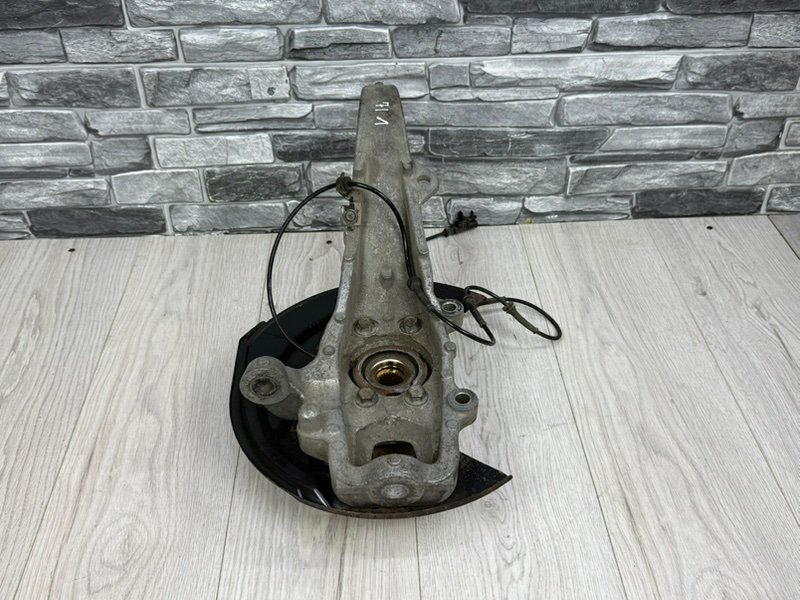 Кулак поворотный, 12000 рублей, Москва