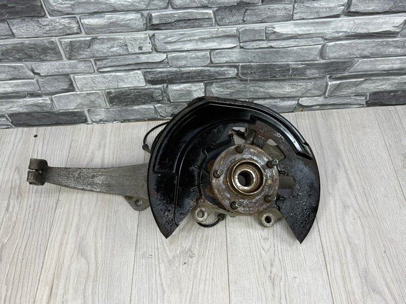 Кулак поворотный, 12000 рублей, Москва