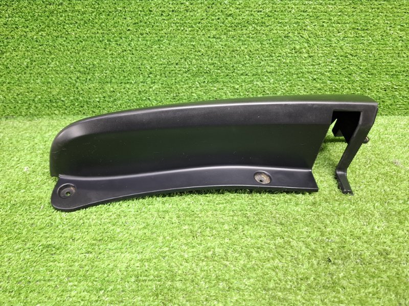 Накладка стойки, 1000 рублей, Москва