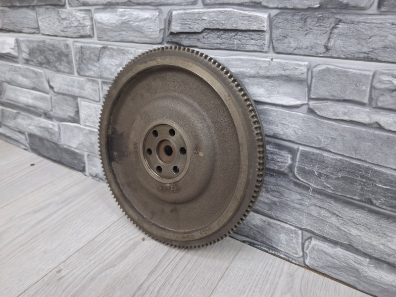 Маховик, 1500 рублей, Москва