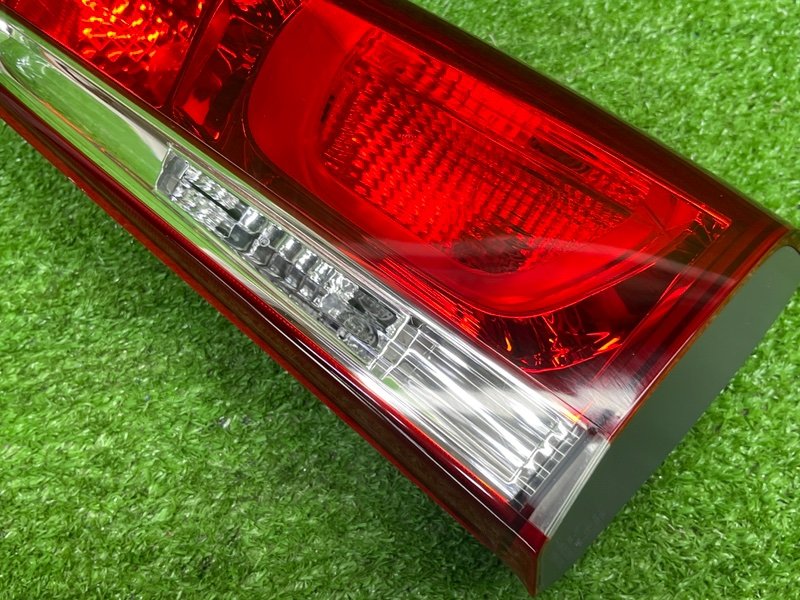 Фонарь задний правый, 17000 рублей, Москва