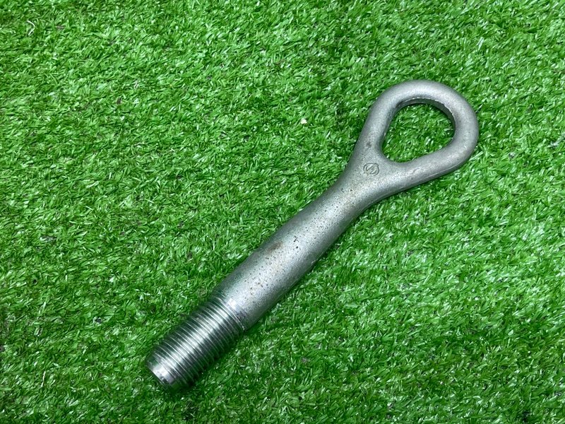 Крюк буксировочный, Москва