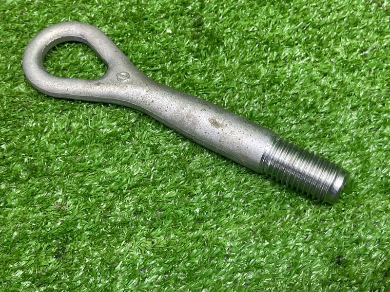 Крюк буксировочный, Москва