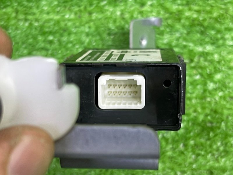 Блок электронный, 1000 рублей, Москва