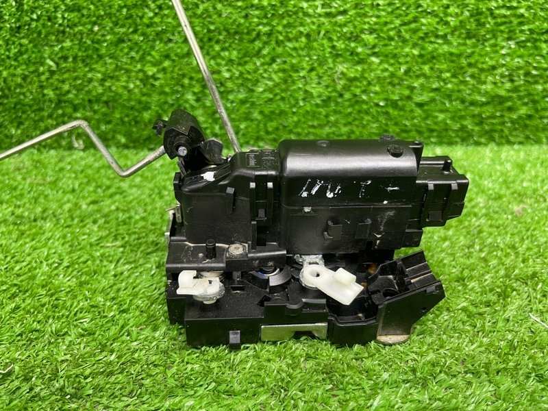 Замок двери передней правой, 3500 рублей, Москва