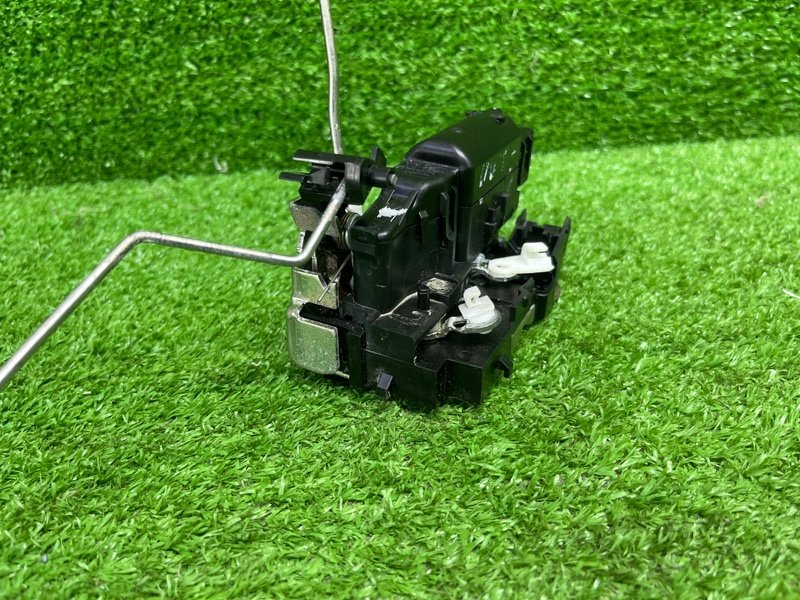 Замок двери передней правой, 3500 рублей, Москва