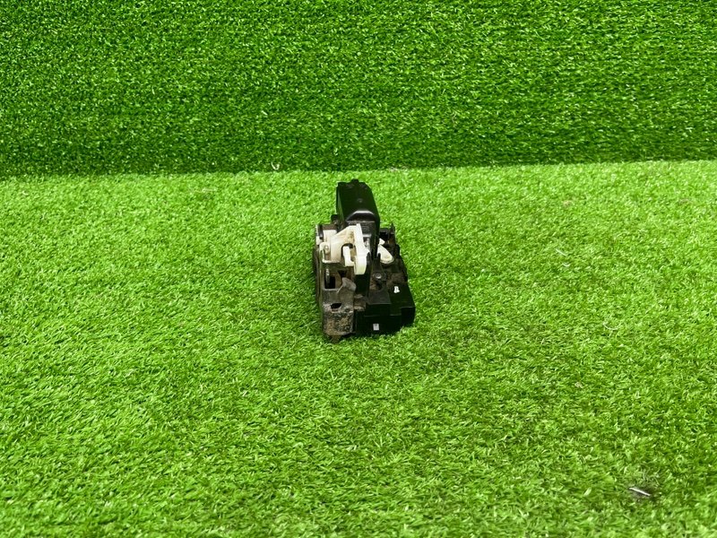 Замок двери задней правой, 2500 рублей, Москва