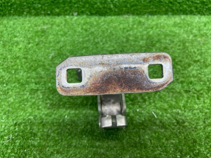 Петля двери багажника, 1500 рублей, Москва