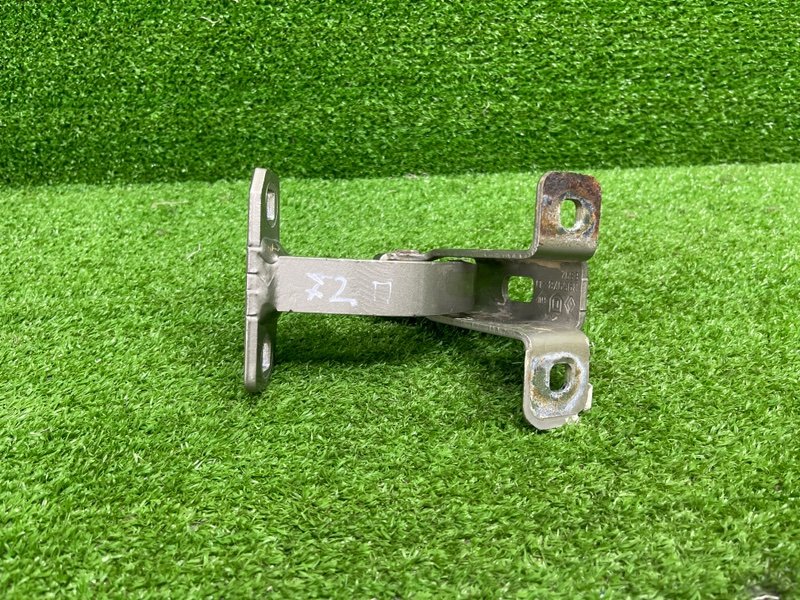 Петля двери багажника, 1500 рублей, Москва