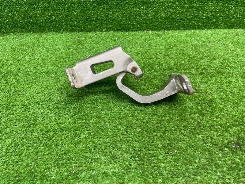 Петля двери багажника, 1500 рублей, Москва