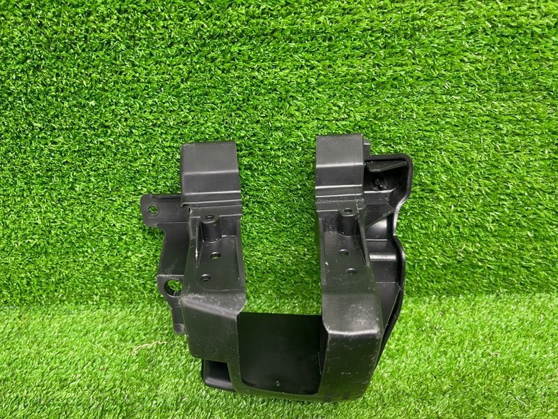 Кронштейн заднего бампера, 1000 рублей, Москва